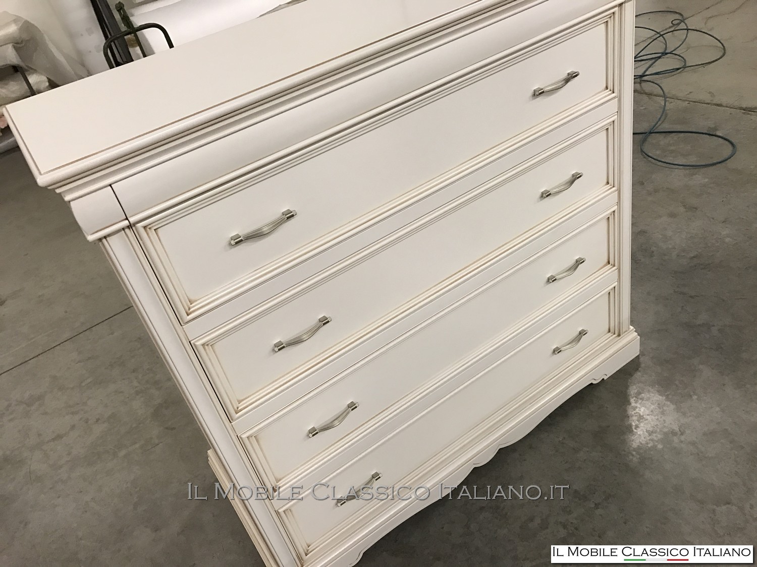 Comò e comodini personalizzati